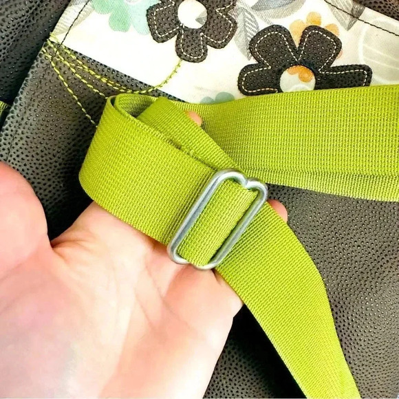 Haiku by Sharon Eisenhauer Floral To-Go Messenger/Crossbody - Picture 8 of 9